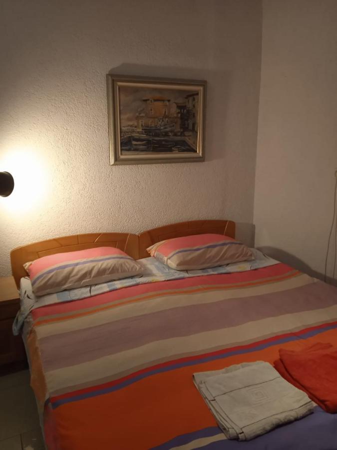 Apartman I Sobe Cule Cres Eksteriør bilde